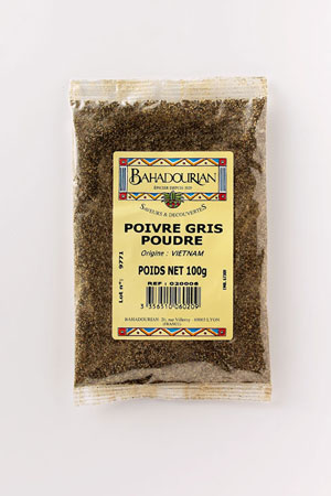 Poivre noir moulu, épices, aromates, herbes